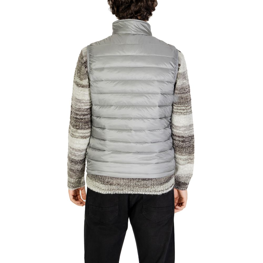Back view of a model wearing Gianni Lupo Gray Polyamide Sleveless Jacket from the Fall/Winter collection.