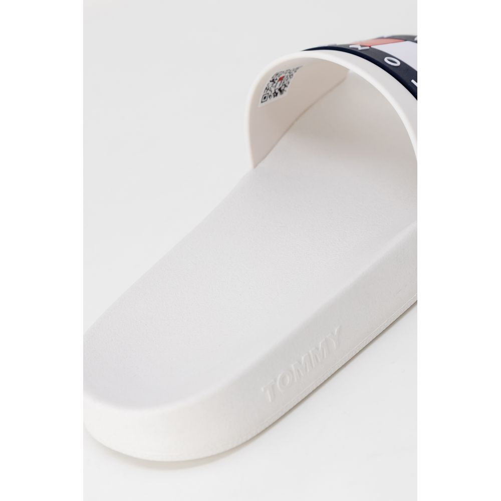 Tommy Hilfiger Jeans White Polyethylene Slippers with logo strap, ideal for summer beachwear and poolside comfort.