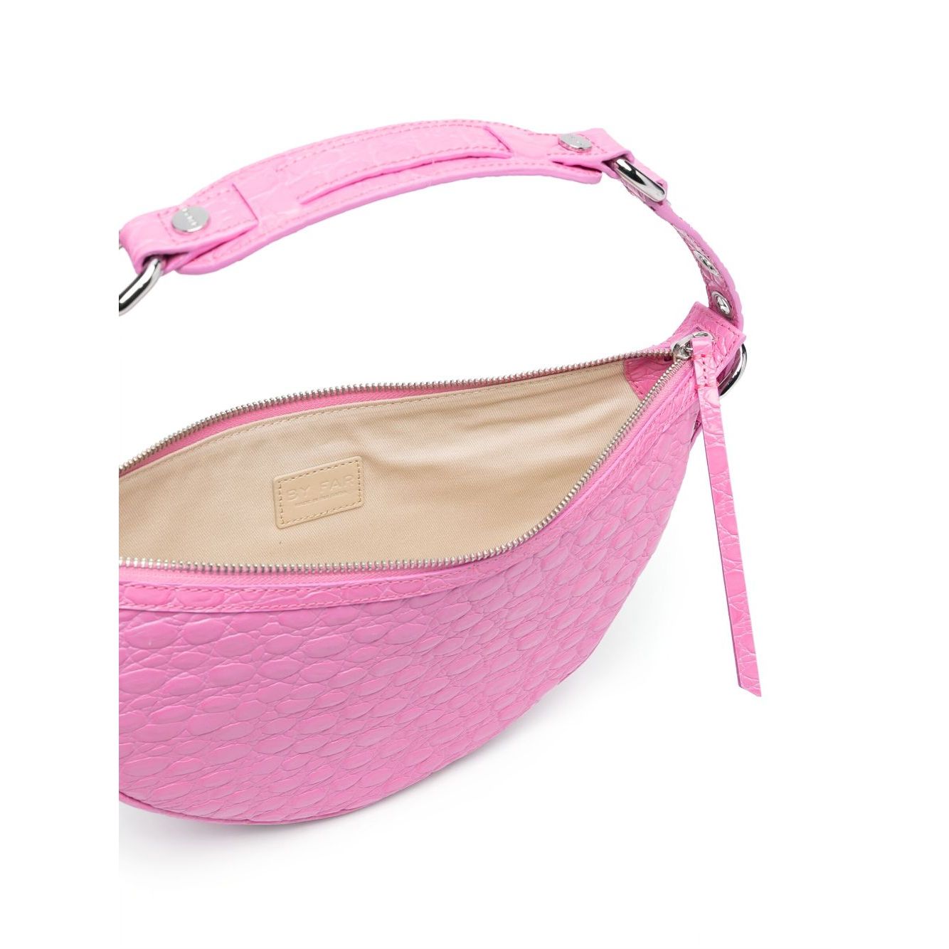 Front view with bag zipped and handles upright.