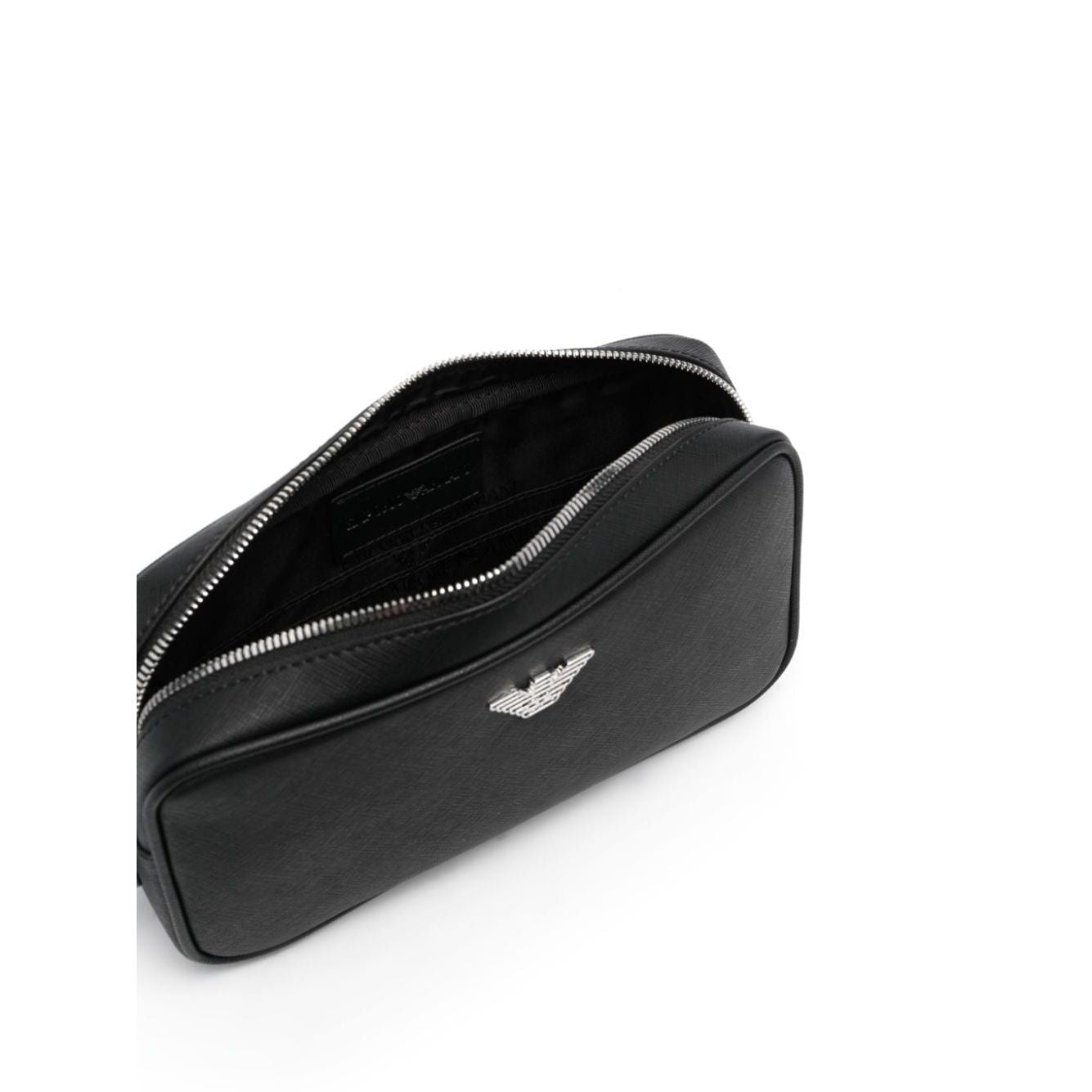 Front view with bag zipped and handles upright.