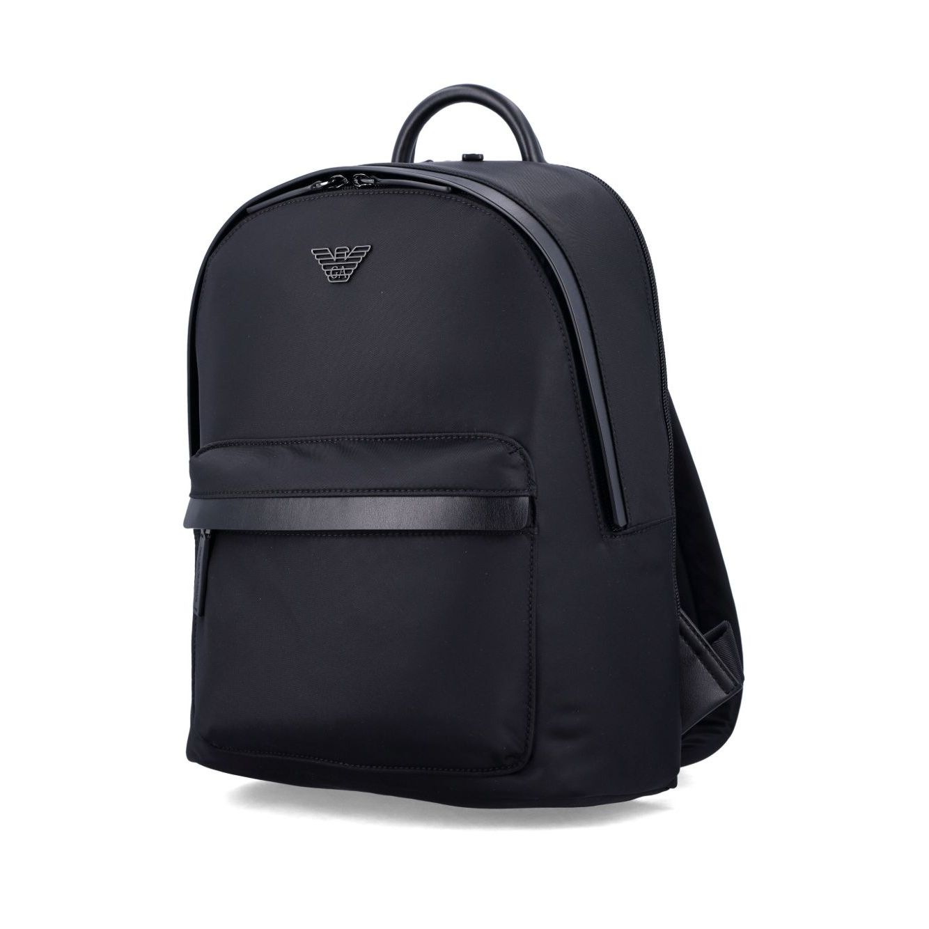 Front view with bag zipped and handles upright.