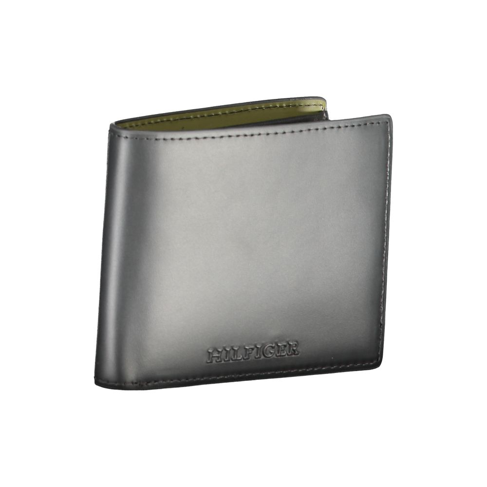 Tommy Hilfiger Black Leather Wallet with two compartments and coin purse, featuring contrast details and logo.