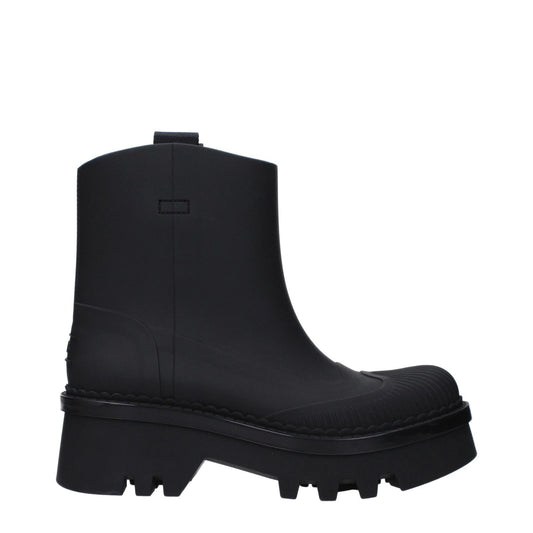 Chloé Black Cotton Ankle Boots with rubber sole, mid heels, and back logo. Round toe style, perfect for street fashion.