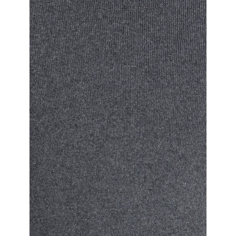 Close-up of the Tom Ford Gray Cashmere Long Skirt showcasing the luxurious knit texture and ribbed design, made in Italy.