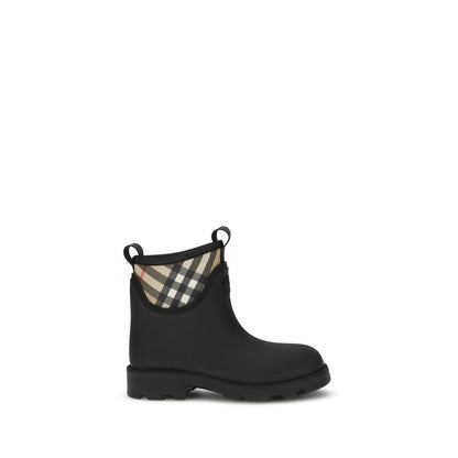 Burberry Black Rubber Ankle Boots with iconic Equestrian Knight Design and Burberry lettering, ideal for stylish rainy day wear.