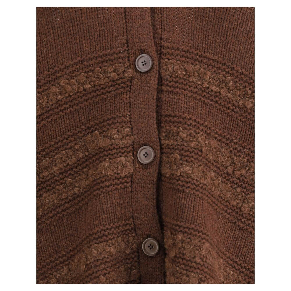 Close-up of Fabiana Filippi Brown Camel Hair Cardigan with button closure and ribbed detail, highlighting luxury fabric and texture.