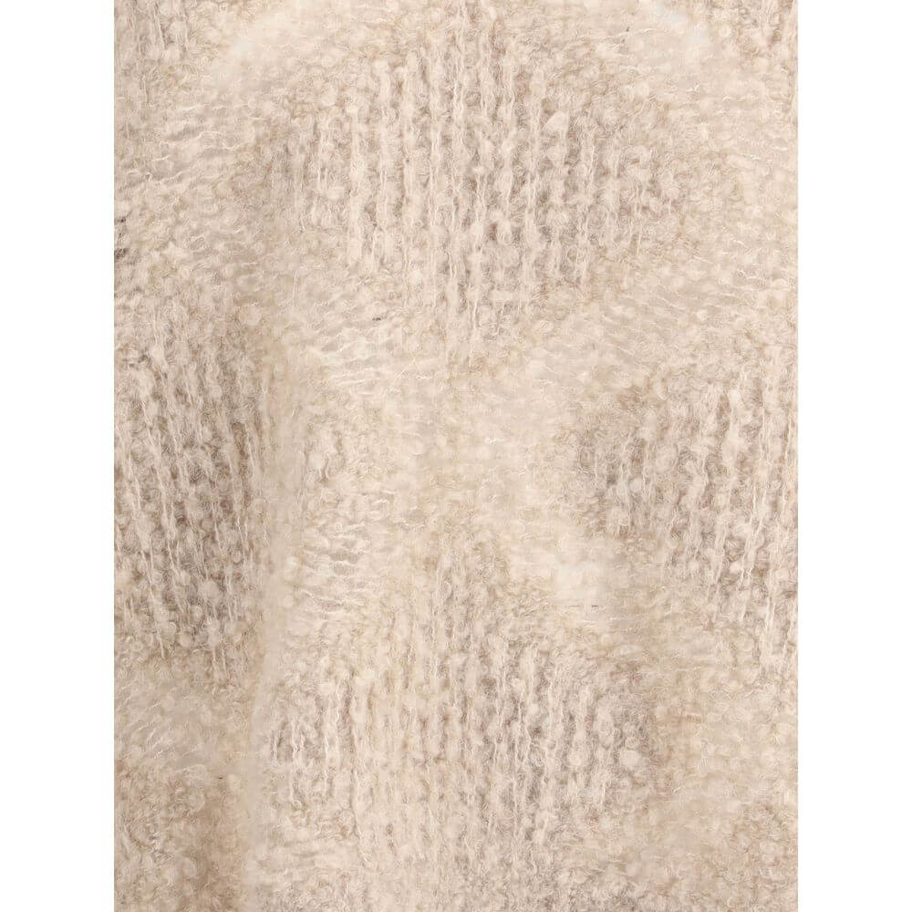 Close-up of Giorgio Armani Cream Cashmere Cashmere Sweater texture, highlighting refined softness and elegant design. AW25 collection.