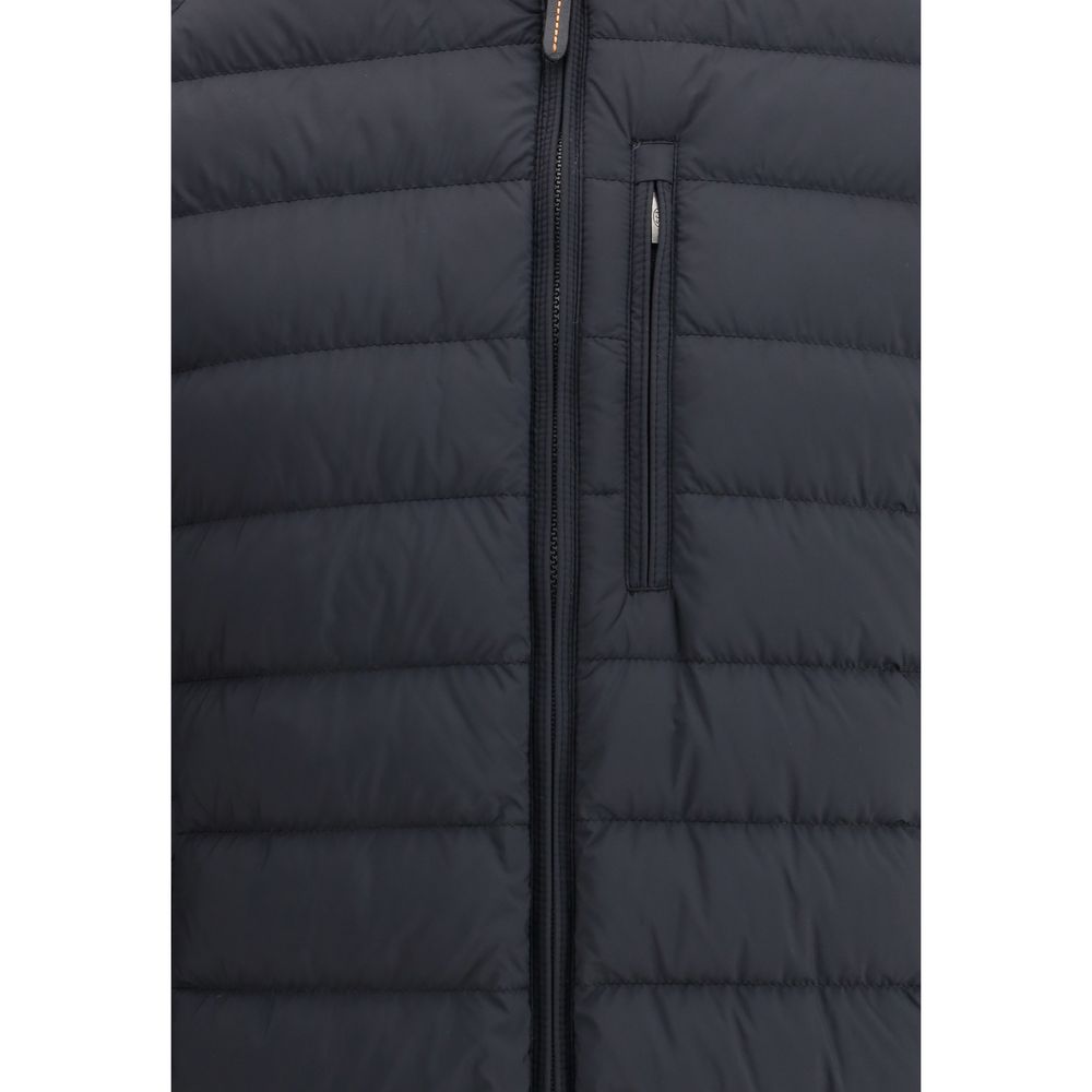 Close-up of Parajumpers Last Minute hooded Down Jacket showing zipper detail and stitch pattern.