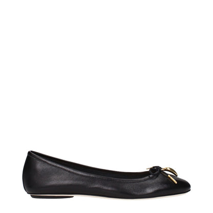 Chloé Black Leather Ballet Flats with front detail, MPN CHC25S08HQN001, product code F84532.