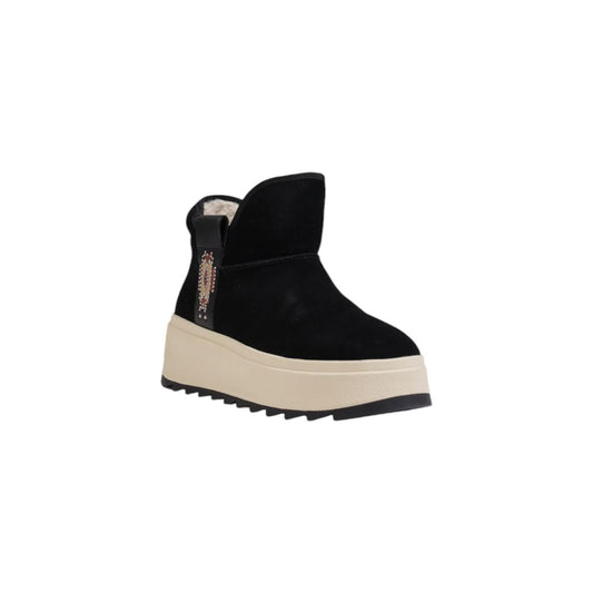 ASH Black Suede Leather Ankle women's shoes for Fall/Winter collection, 100% suede leather with platform sole.