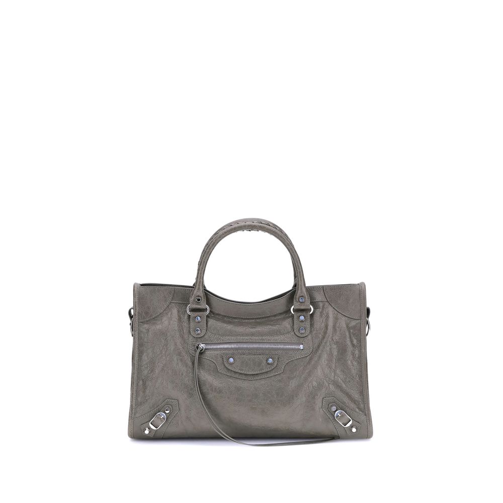 Front view with bag zipped and handles upright.