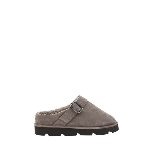 Brunello Cucinelli Gray Calf Leather Bos Taurus Clogs with fur trimming and adjustable buckle detail for a stylish fall and winter look.