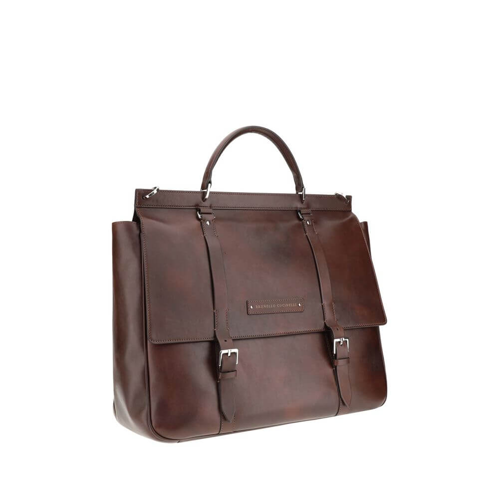 Front view with bag zipped and handles upright.