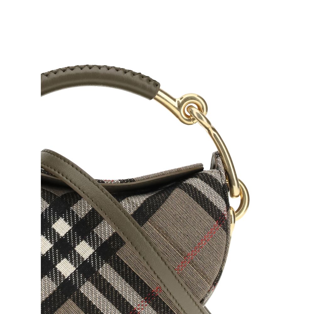 Front view with bag zipped and handles upright.