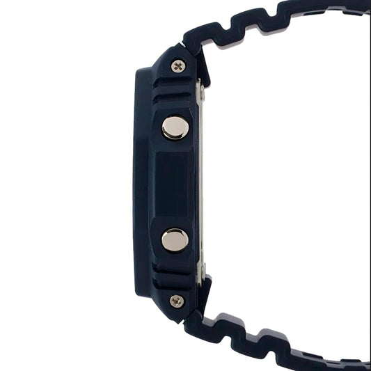 Side view of the CASIO G-SHOCK Mod. OAK - ALL BLACK wristwatch showcasing durable carbon and resin case.