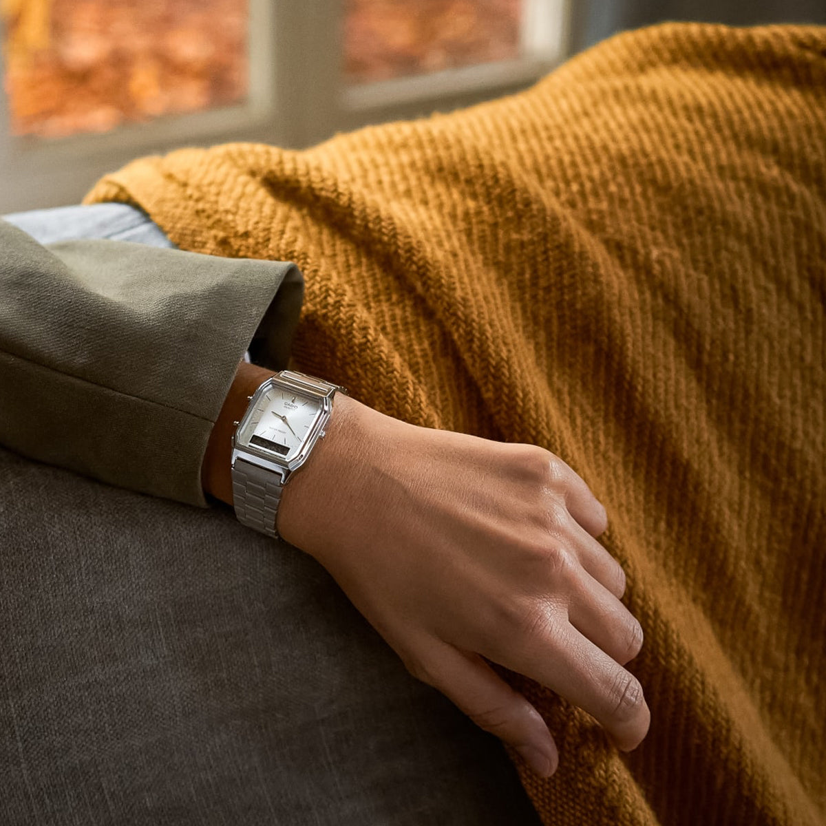 CASIO VINTAGE Mod. EDGY COLLECTION SUNRAY DIAL - SILVER