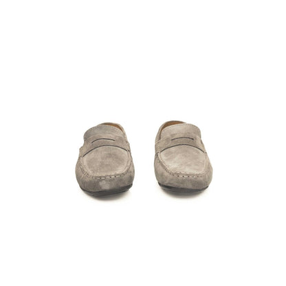 Cerruti 1881 Gray Cowhide Men's Loafer - Front View of Elegant Moccasins