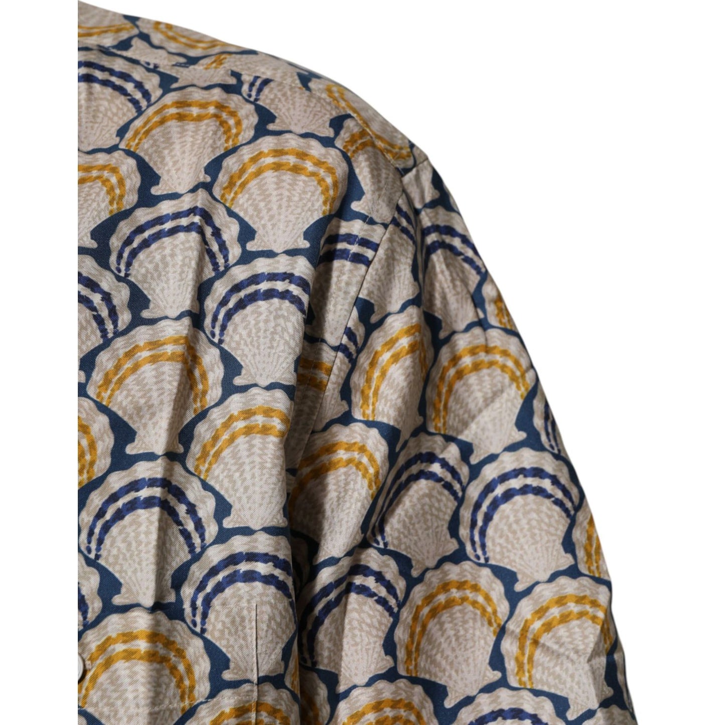 Dolce & Gabbana Cream Cotton Silk Hawaii Scallop Shell Print Shirt close-up showcasing shell pattern design.