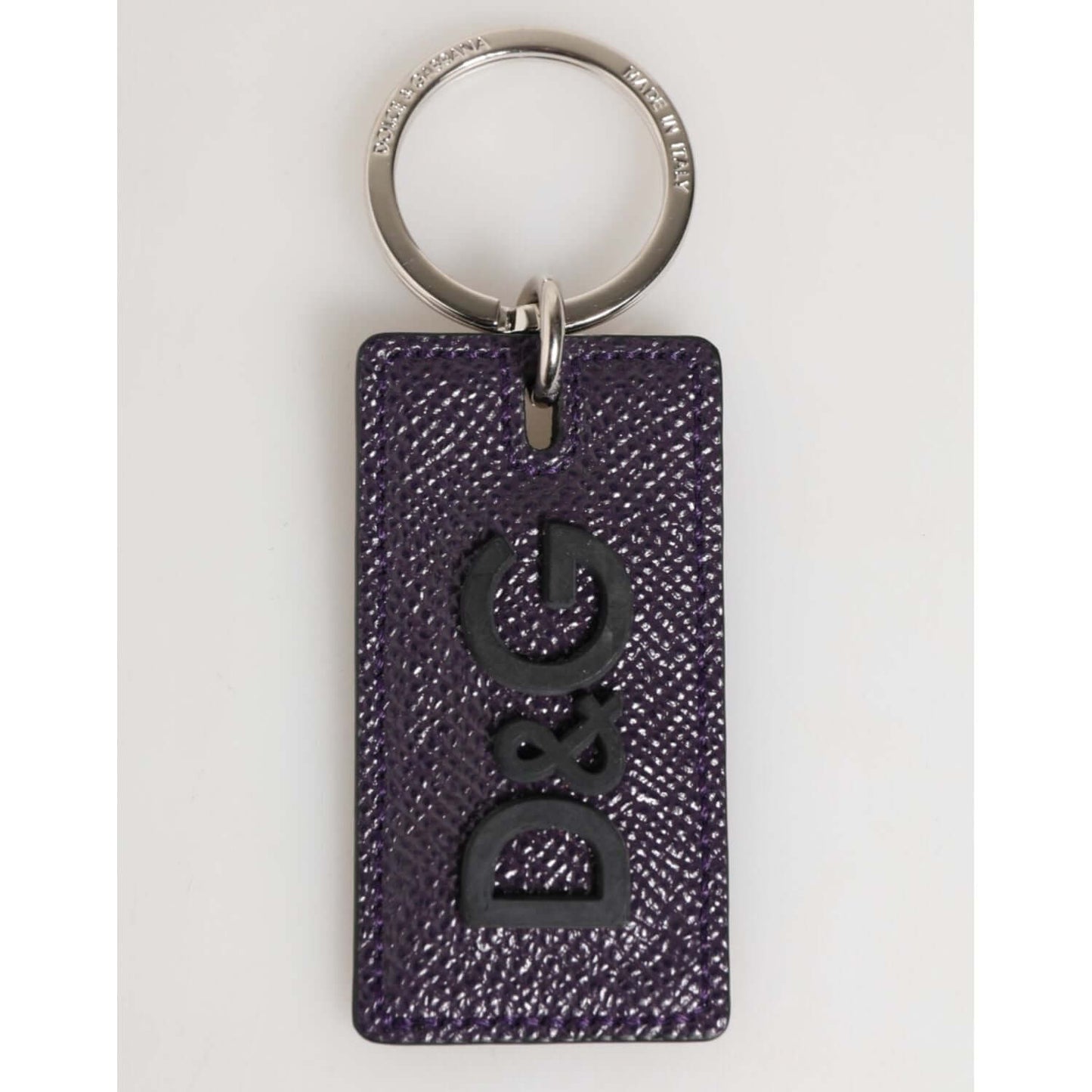 Dolce & Gabbana Violet Leather Logo Metal Ring Men Keychain Keyring with logo-engraved hardware and calf leather, made in Italy.