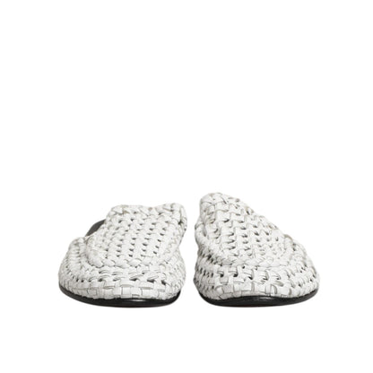 Dolce & Gabbana White Woven Slides MULES Men Sandals Shoes with open-toe design and woven details, for stylish summer wear.