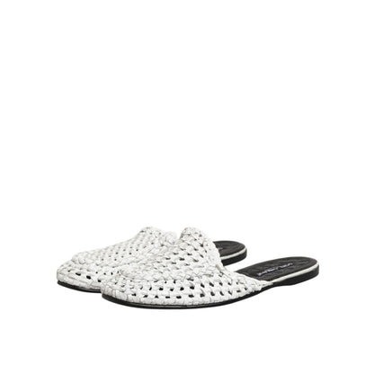 Dolce & Gabbana White Woven Slides MULES Men Sandals Shoes with open-toe and slip-on design, crafted in 100% goat leather.