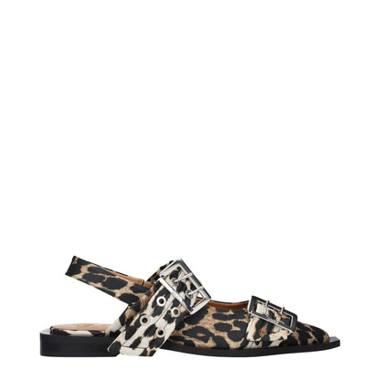Leopard print sandals with buckles