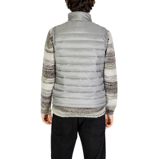 Back view of a model wearing Gianni Lupo Gray Polyamide Sleveless Jacket from the Fall/Winter collection.