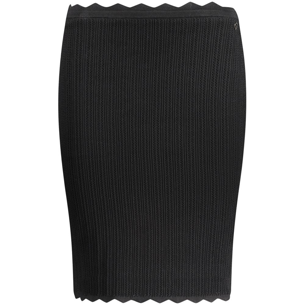 Guess Jeans Black Viscose Skirt with elastic waist and contrasting details, showcasing logo. Loungette design for stylish comfort.