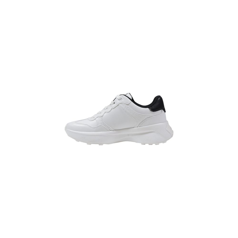 Guess White Polyethylene Chunky Sneakers with durable polyurethane upper, thick sole, and iconic logo, offering comfort and style.