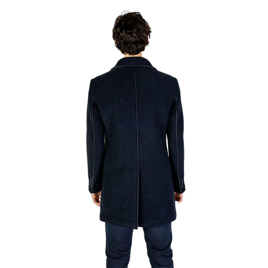 Rear view of Hydra Clothing Blue Wool Coat from the men's fall/winter collection, showcasing classic design and premium wool blend.