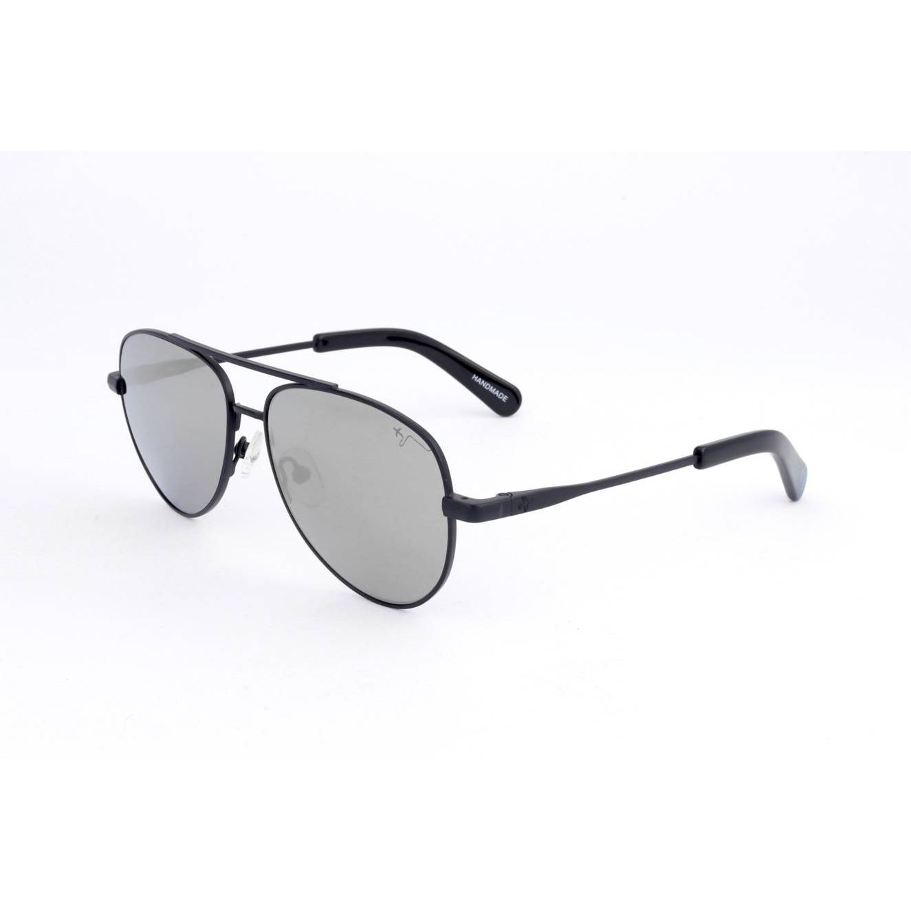 MINIONS MOD. MIN22063 unisex sunglasses with sleek black frame and tinted lenses.