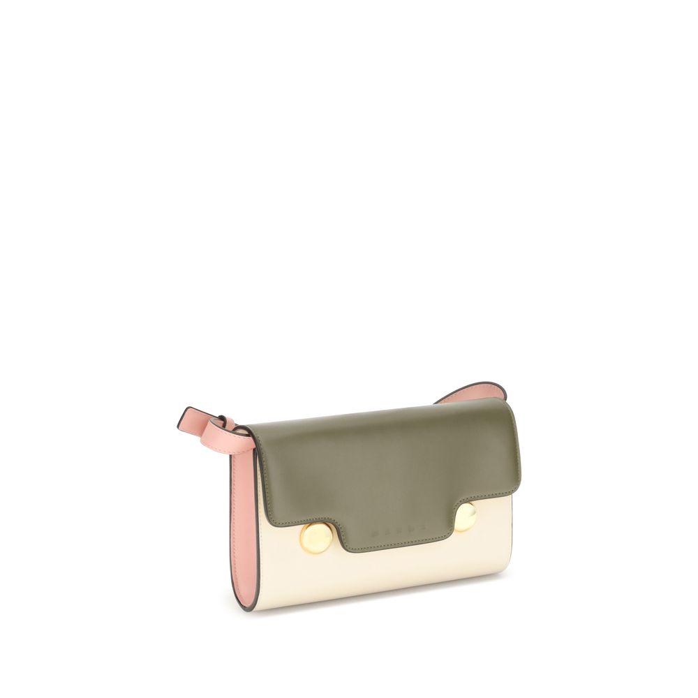 Front view with bag zipped and handles upright.