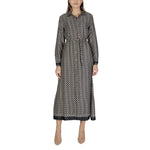 Only Black Recycled Polyester Long women’s fall/winter dress with geometric pattern, featuring sustainable fabric blend.