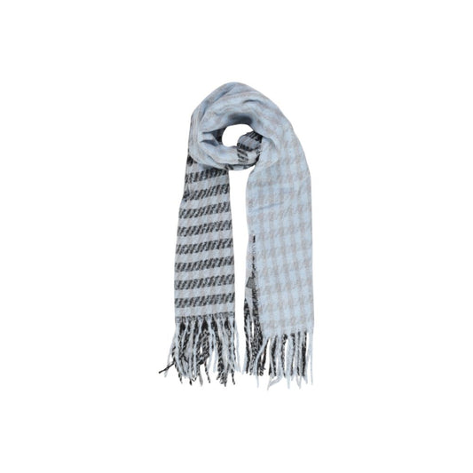Only Blue Recycled Polyester Scarf with checkered design, perfect eco-friendly accessory for all seasons.
