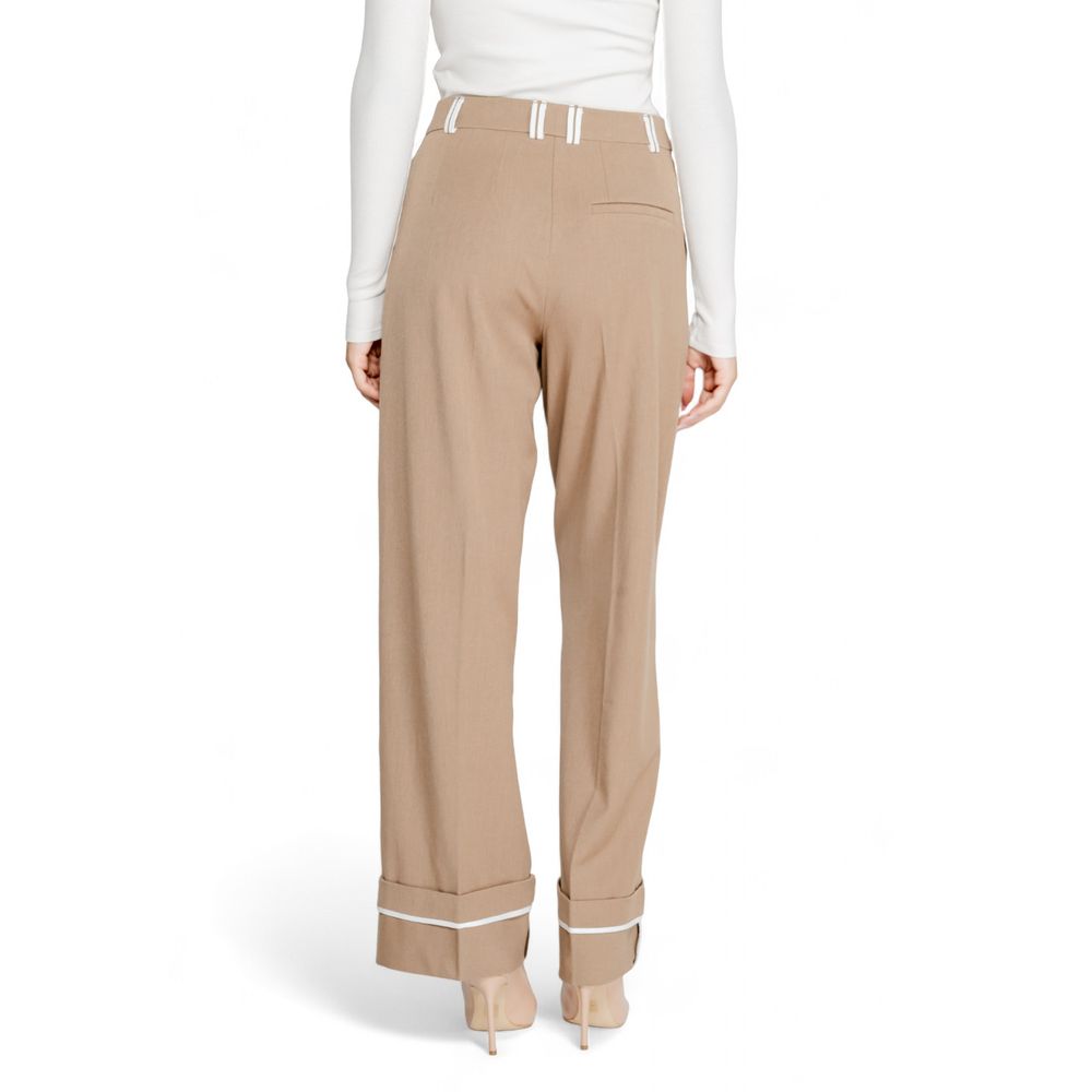 Back view of women's Only Brown Recycled Polyester Pant from Fall/Winter collection, blend of recycled polyester, viscose, polyester, elastane.