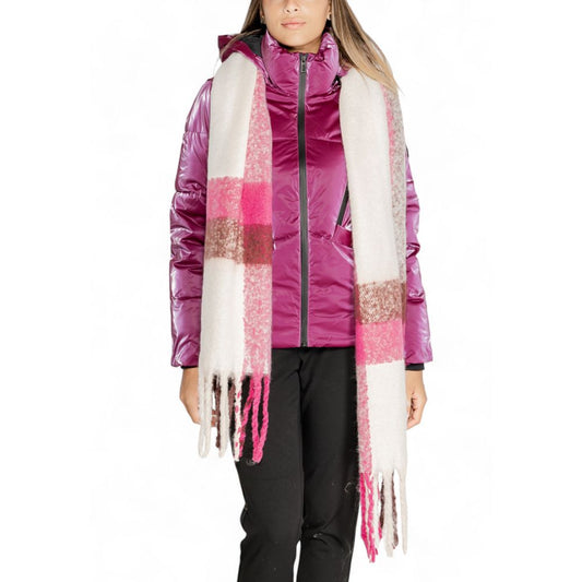 Woman wearing Only Purple Recycled Polyester Scarf with checkered design and pink jacket, showcasing sustainable fashion in any season.