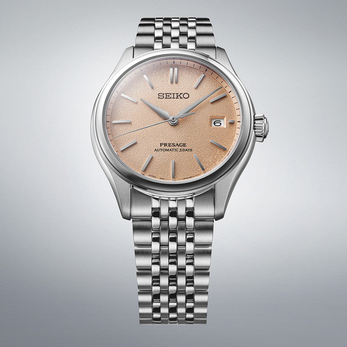 SEIKO PRESAGE Mod. CLASSIC wristwatch with a textured dial and stainless steel bracelet.