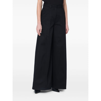 THE LATEST Trousers Black