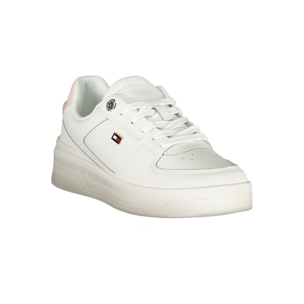 Tommy Hilfiger Elegant White Lace-Up Sneakers with Contrast Detail for stylish and comfortable footwear.