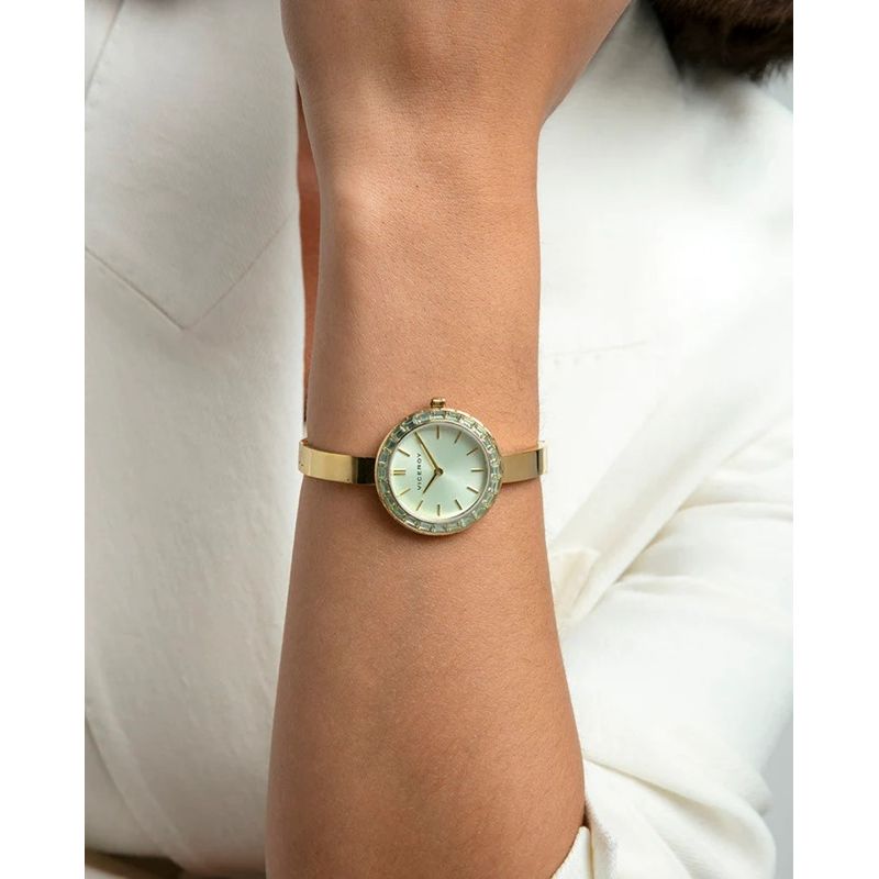 VICEROY Mod. 41146-67 lady's chronograph watch with analog dial, quartz movement, mineral case, 30mm, 3 ATM water resistant.