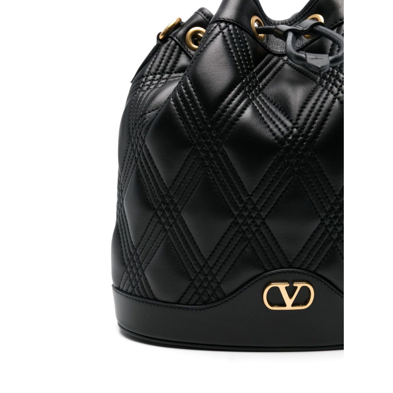 Valentino Garavani Quiltie 67 leather bucket bag