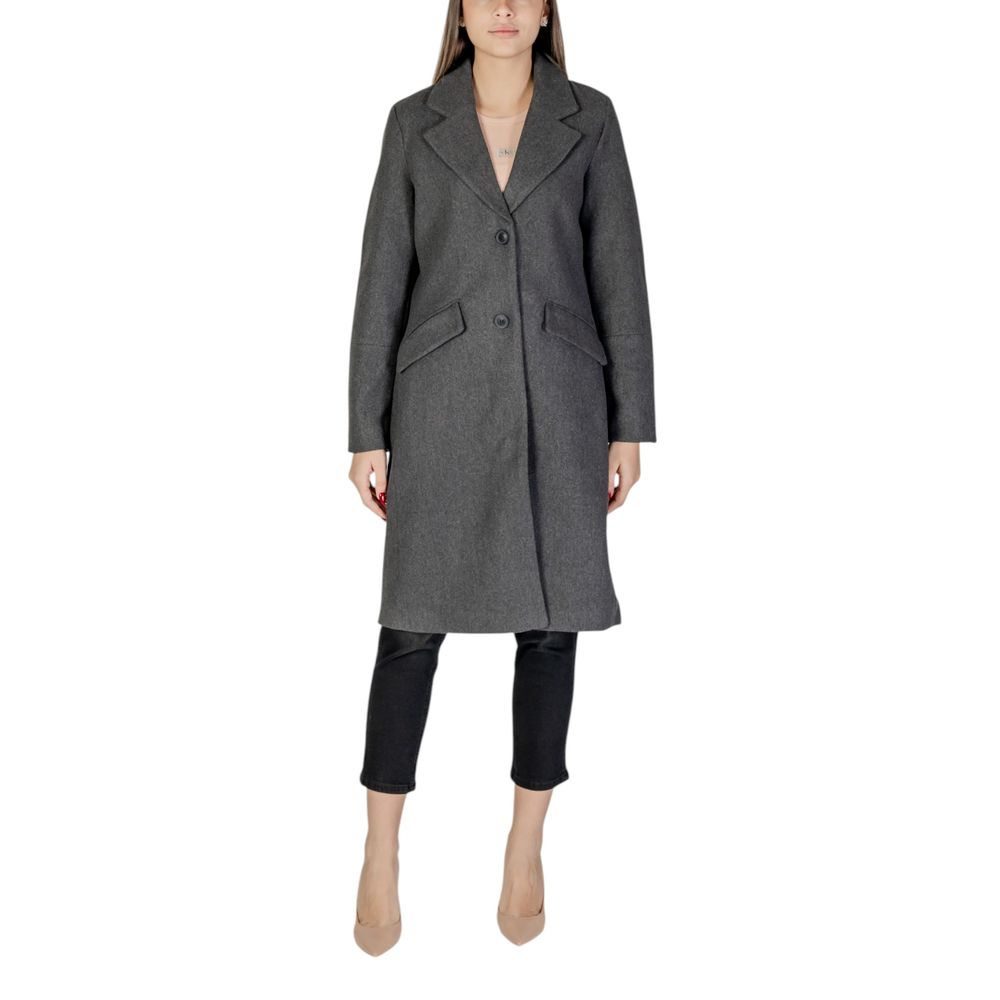 Woman wearing Vero Moda Gray Polyester Coat with lapel collar and two-button closure, showcasing sustainable fashion for contemporary style.