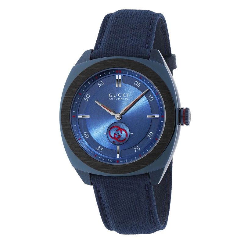 GUCCI Mod. INTERLOCKING blue dial watch with navy strap, luxury timepiece
